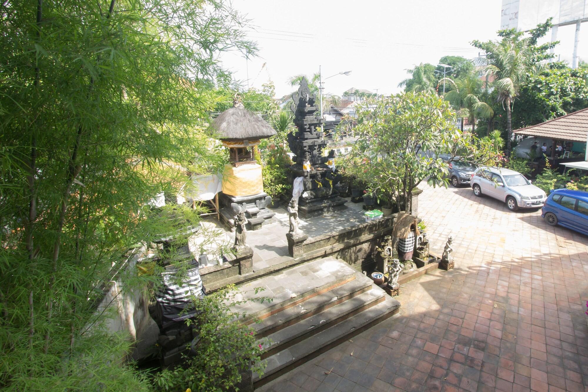Maxi Hotel Kedonganan Jimbaran  Luaran gambar