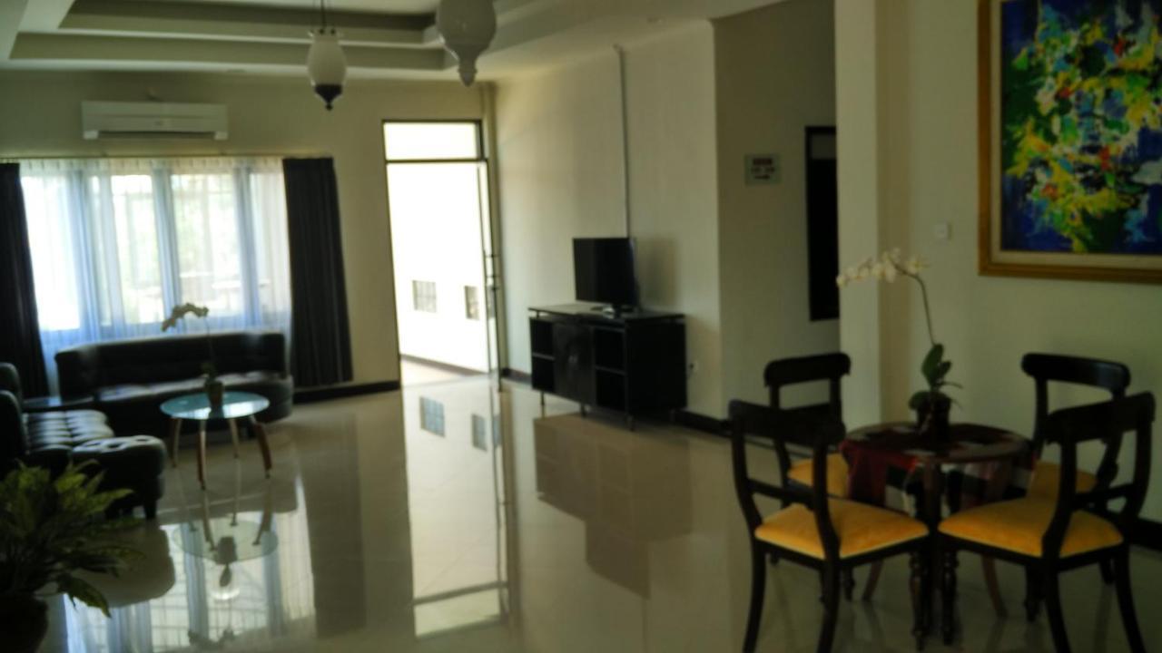 Maxi Hotel Kedonganan Jimbaran  Luaran gambar