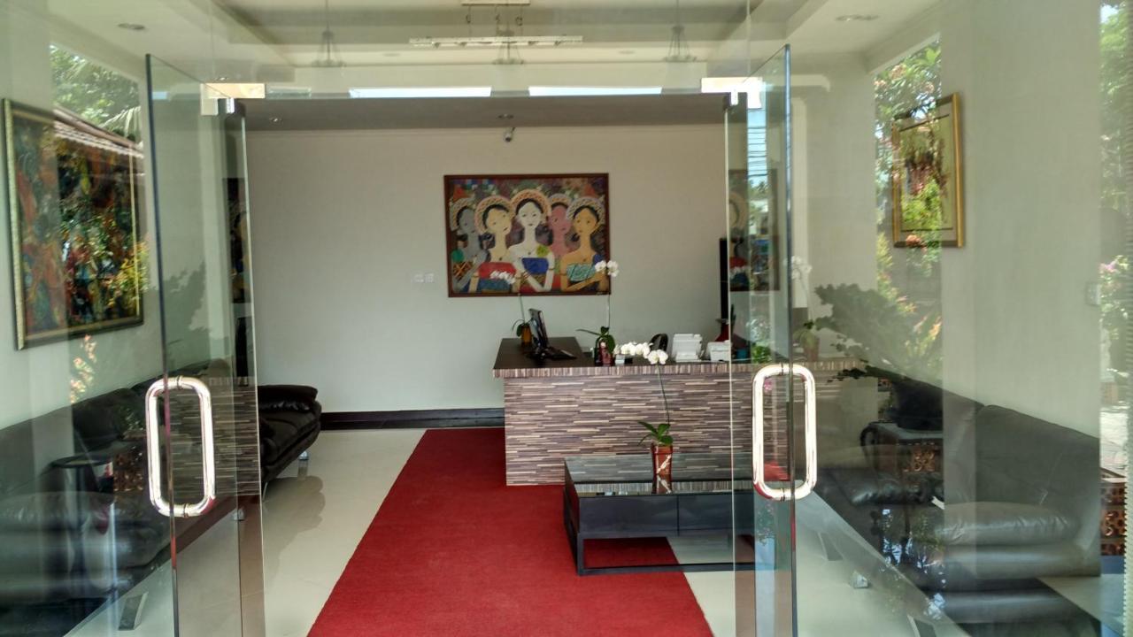 Maxi Hotel Kedonganan Jimbaran  Luaran gambar